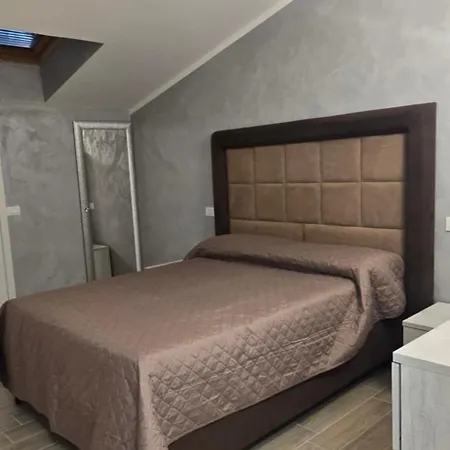 Flaminia Grottarossa Hotel